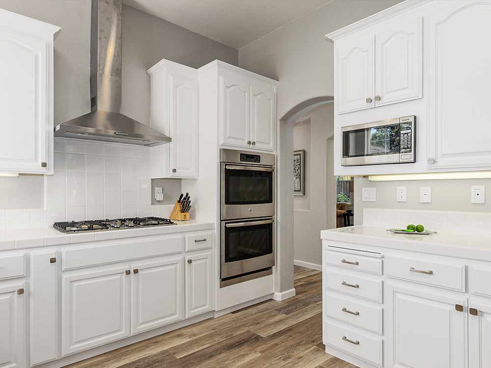 Before and after kitchen renovation for inspiration